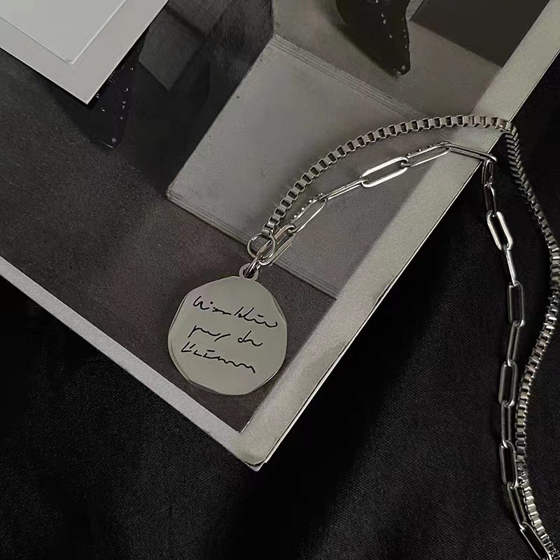 Kalung Rantai Klavikula Dengan Liontin Bulat Gaya Korea Untuk Wanita