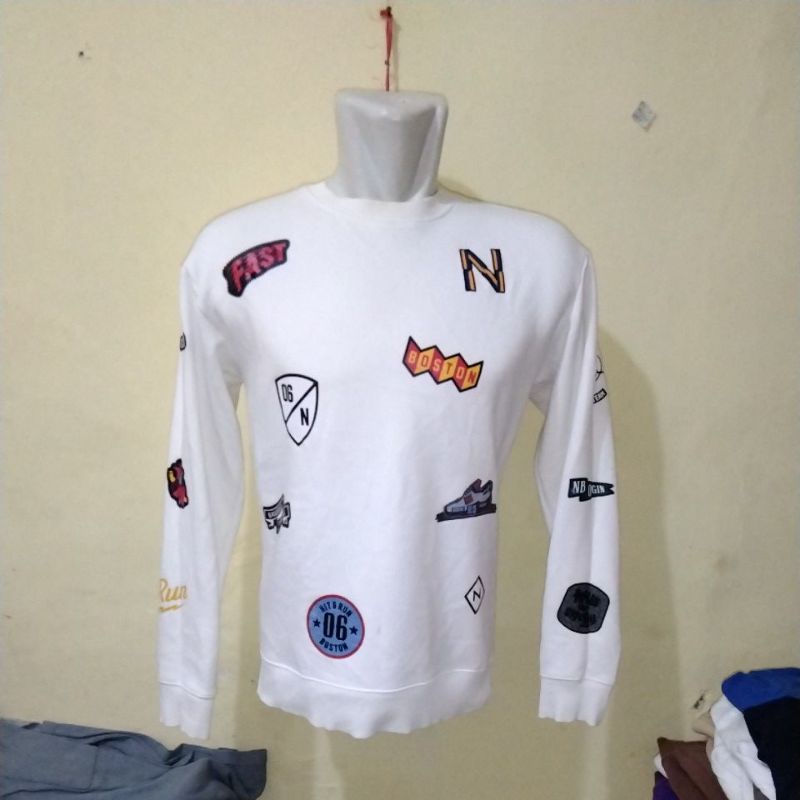 CREWNECK NB LD 110CM MADE IN VIETNAM  STYLE NO: NBNC542083-01