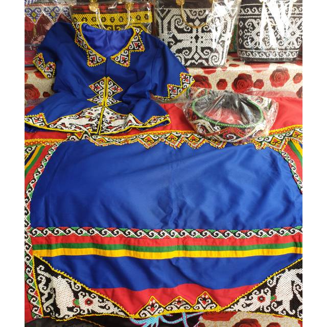 Dress dayak bahau