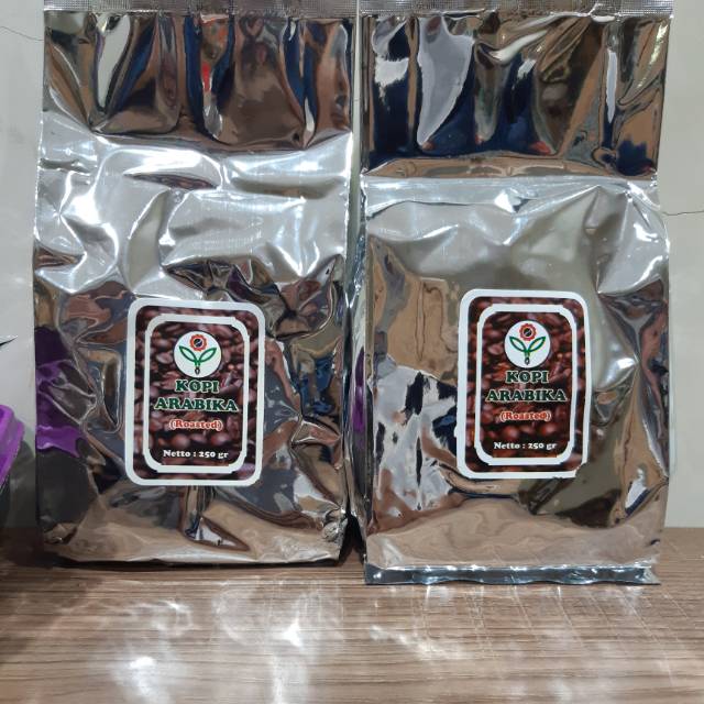 

Kopi Arabika Biji Sangrai 500gr by Puslit Koka Jember