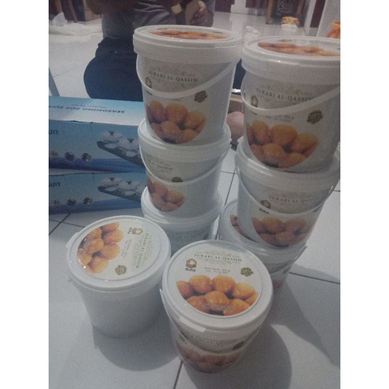 

Kurma Sukari kemasan ember 850 gr