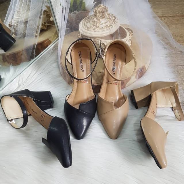 SAKOLA HEELS SEPATU KANTOR WANTI HAK TAHU