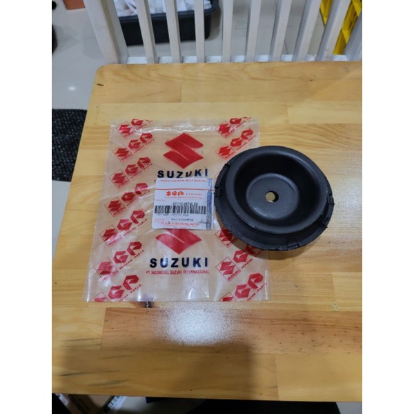 SUPPORT SHOCK BREKER KARET SUPPORT DEPAN SUZUKI ERTIGA 41710-M74L00