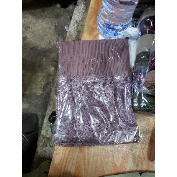 Pasmina  Plisket Prisket Renda Brokat brukat Impor/ Pasmina prisket  renda/model terbaru-Milo senada2