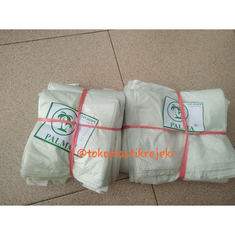 Kresek Kilo-an Putih susu, ukuran kecil dan sedang