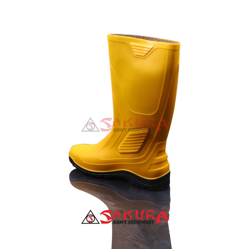 Sepatu Boots Proyek Terra Kuning Tinggi