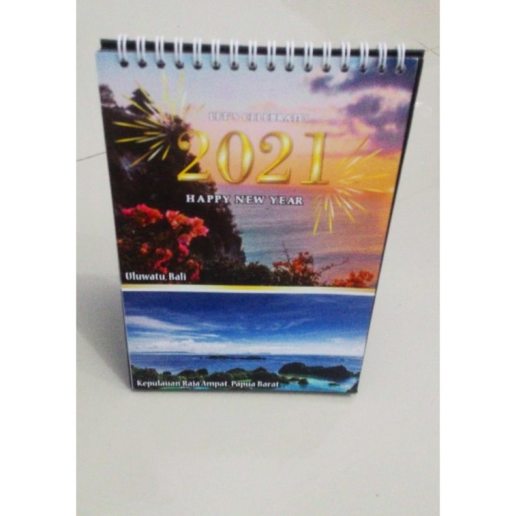 

KALENDER MEJA A5 ISI 8 LEMBAR