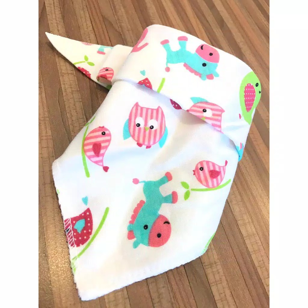 Celemek Makan Bayi Baby Slabber Bib Unisex model segitiga Lap Liur Bayi