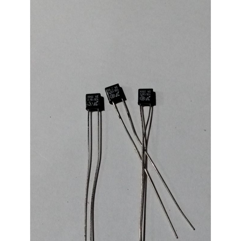 pius/sekring kipas angin