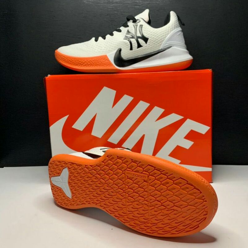 SEPATU NIKE KOBE BRYANT MAMBA FOCUS WHITE GUM NEW YORK SEPATU BASKET SEPATU PRIA