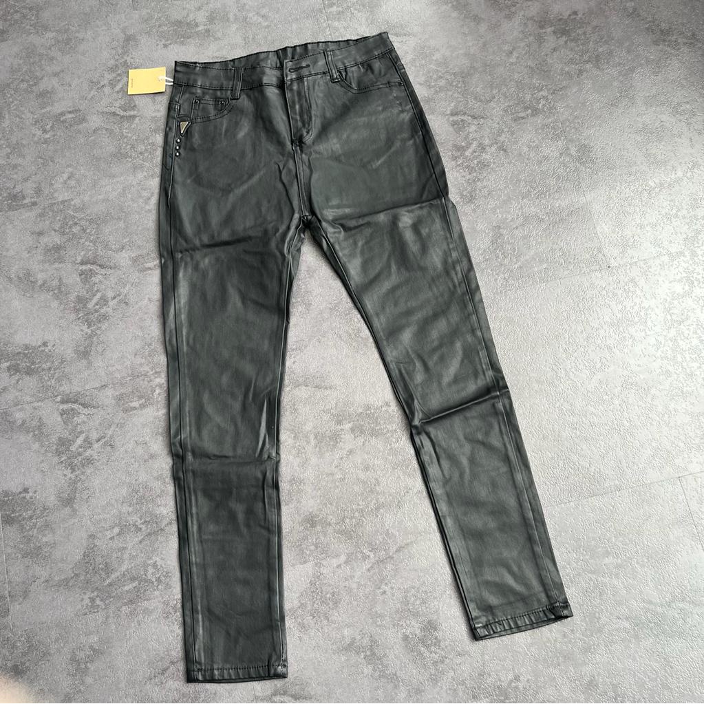 JEANS 10 - HIGHWAIST JEANS WANITA - HW RIPPED JEANS WANITA - CELANA JEANS WANITA - CELANA HIGHWAIST 