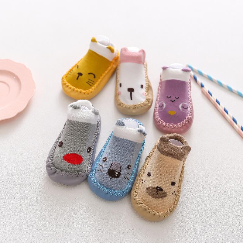 PGT - Kaos Kaki Anti Slip Bayi Motif Karakter Hewan Korea Sepatu Baby Prewalker Anak