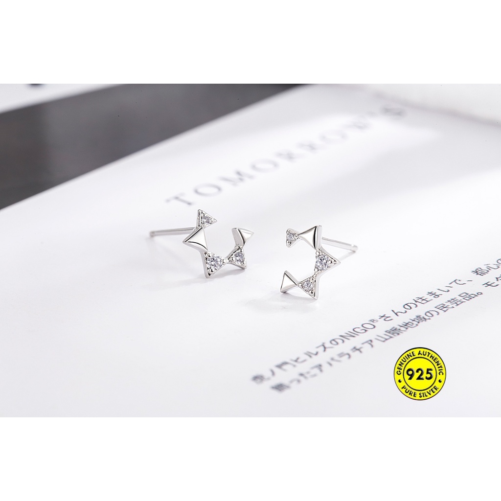 Anting Tusuk Sterling Silver Model Pentagram Terbuka Aksen Berlian Mini Untuk Wanita