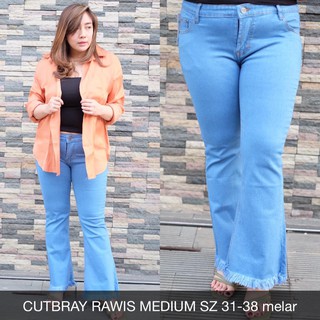 Celana Jeans Wanita Lola Slit Cutbray Jumbo Size Skinny