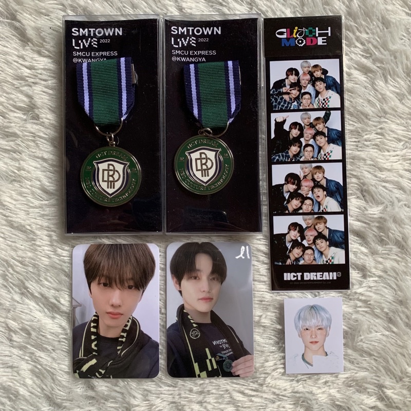 [BOOKED] Emblem Badge SMCU Jisung set
