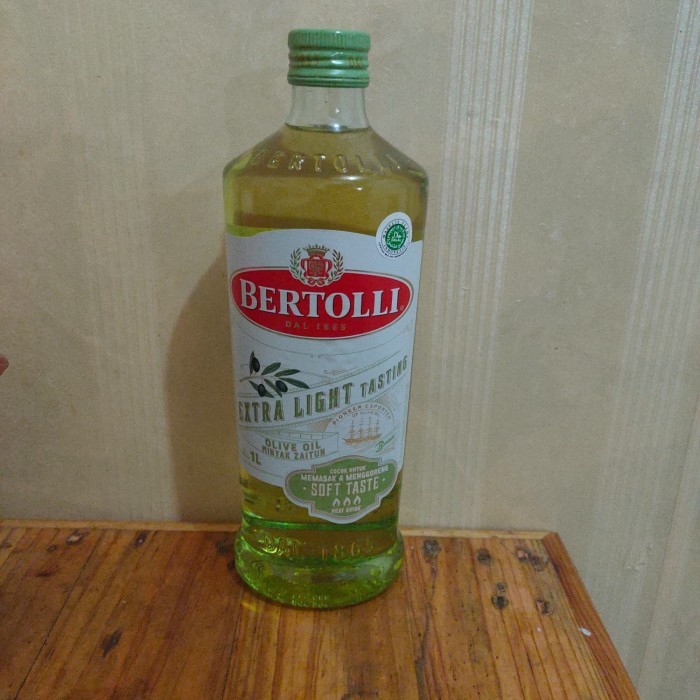 

Bertolli Extra Light dan Classico Olive Oil 1000ml - Extra Light