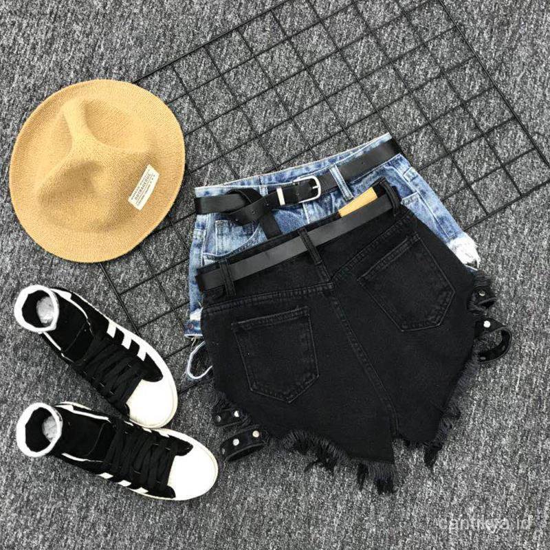 Short pant wanita celana pendek wanita korean style OOTD hight waist jeans seksi hot kekinian 2023