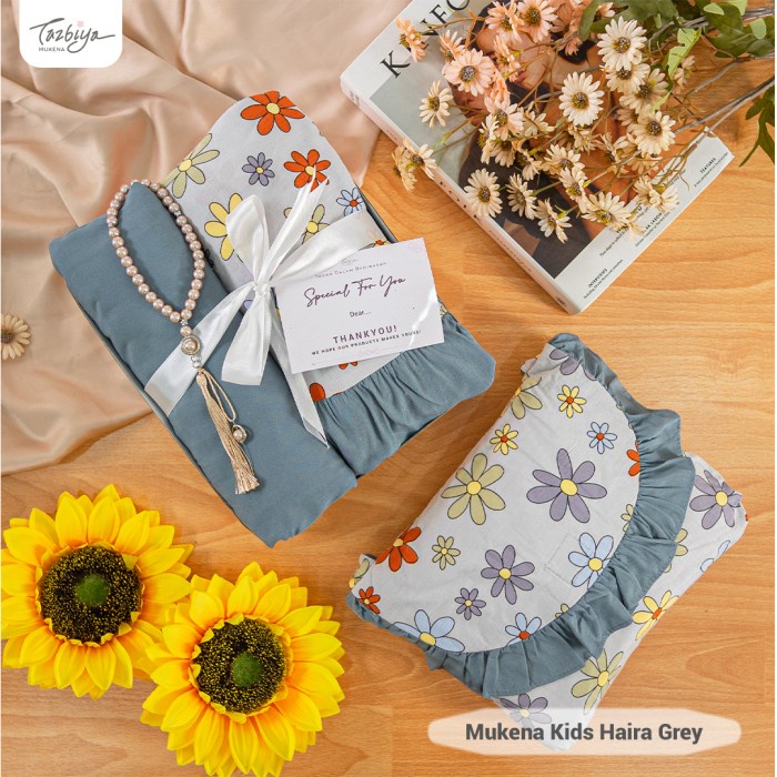 

MUKENA KIDS TAZBIYA SPECIAL GIFT EXCLUSIVE / KADO / HADIAH / HAMPERS - HAIRA GREY