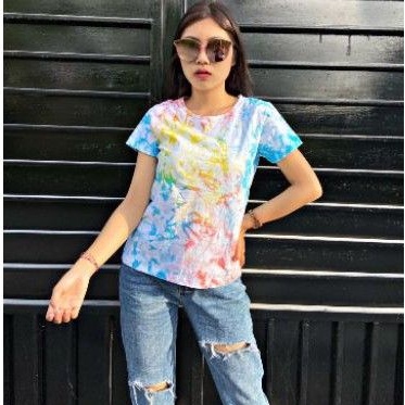 Kaos wanita motif Tiedye best seller( katun)