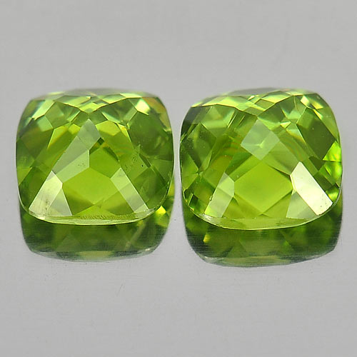 Matching Pair Cushion Checkerboard 7x7mm Natural Unheated Green Peridot 3.14ct PD810