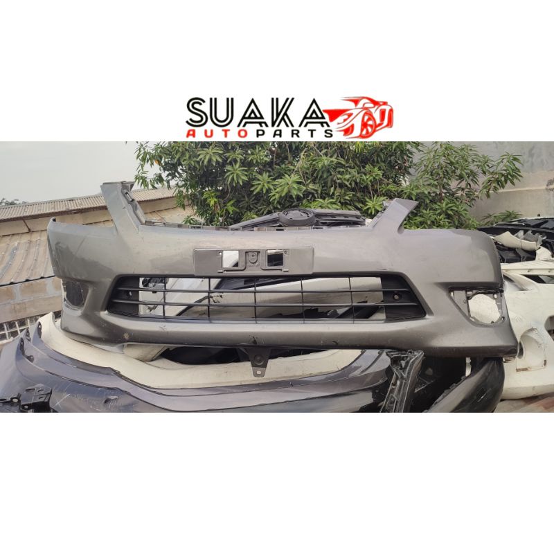 Bemper bumper depan innova 2012 original