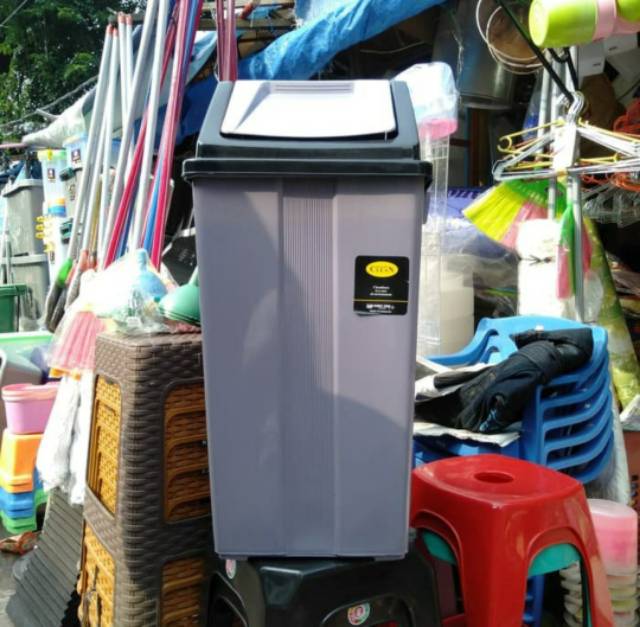 Tempat Sampah 42 Liter Komet Star Abu Abu