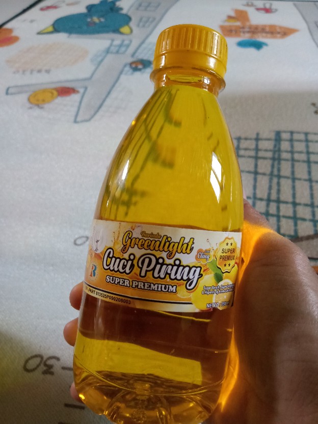 Sabun Cuci Piring 350 Ml Greenlight Super Premium Kental Aroma Jeruk Nipis