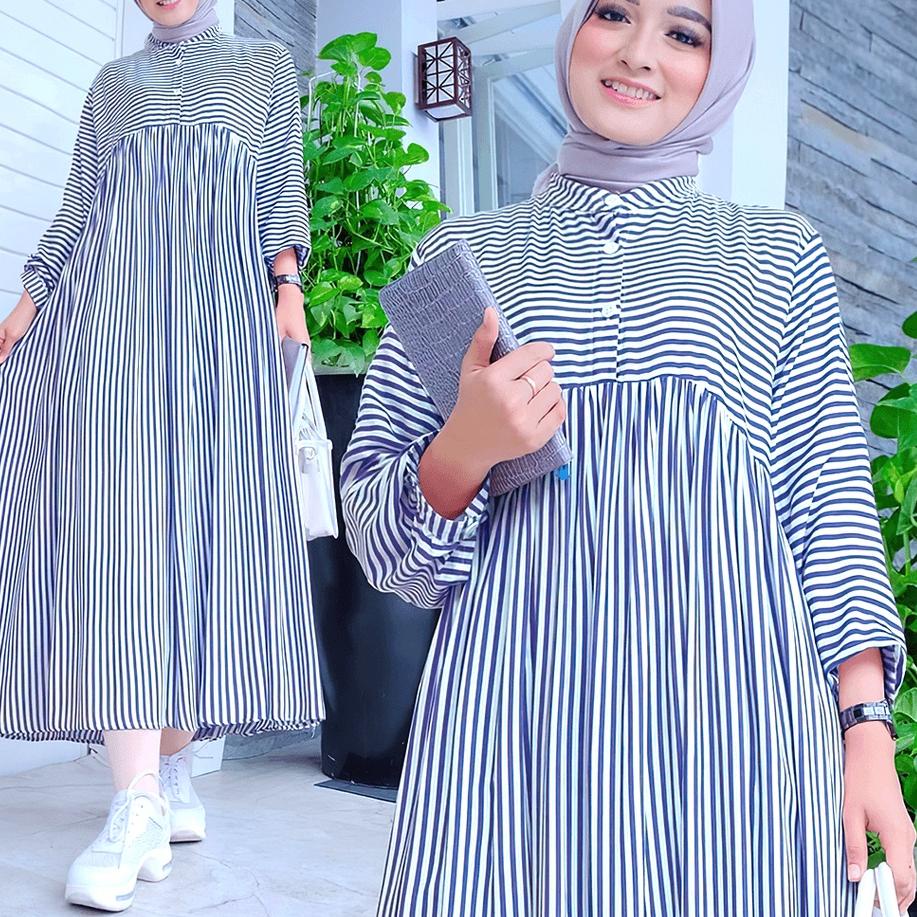 드 Wani Midi Dress By Huebee