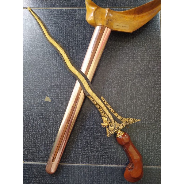 Keris Naga Sapto Kinatah