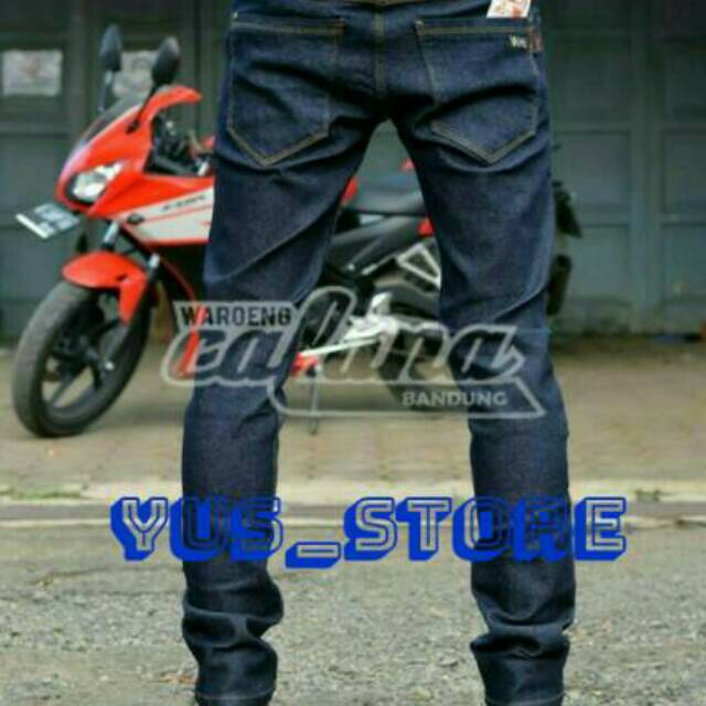 Celana jeans panjang vans