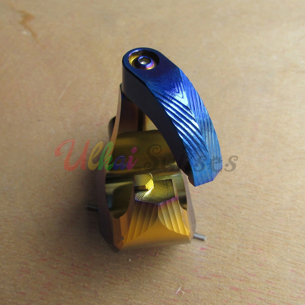 Gantungan Barang Motor l Variasi Aksesoris D Predator Two Tone Lipat Full CNC Model Thailook Pengait Barang Universal Murah