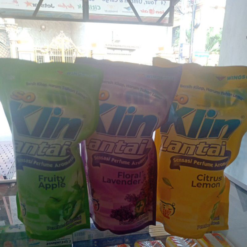 Soklin lantai 780 ml