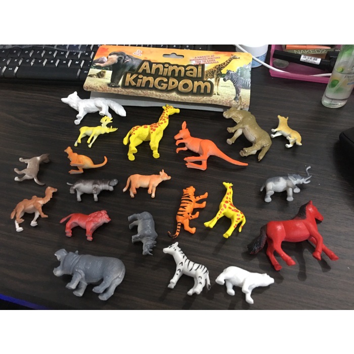 Hot sale  Mainan anak hewan animal kingdom karet binatang ternak hutan lengkap  hanyaq di shopee