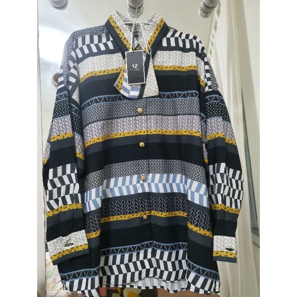 Abhia Top Black by Vivi Zubedi