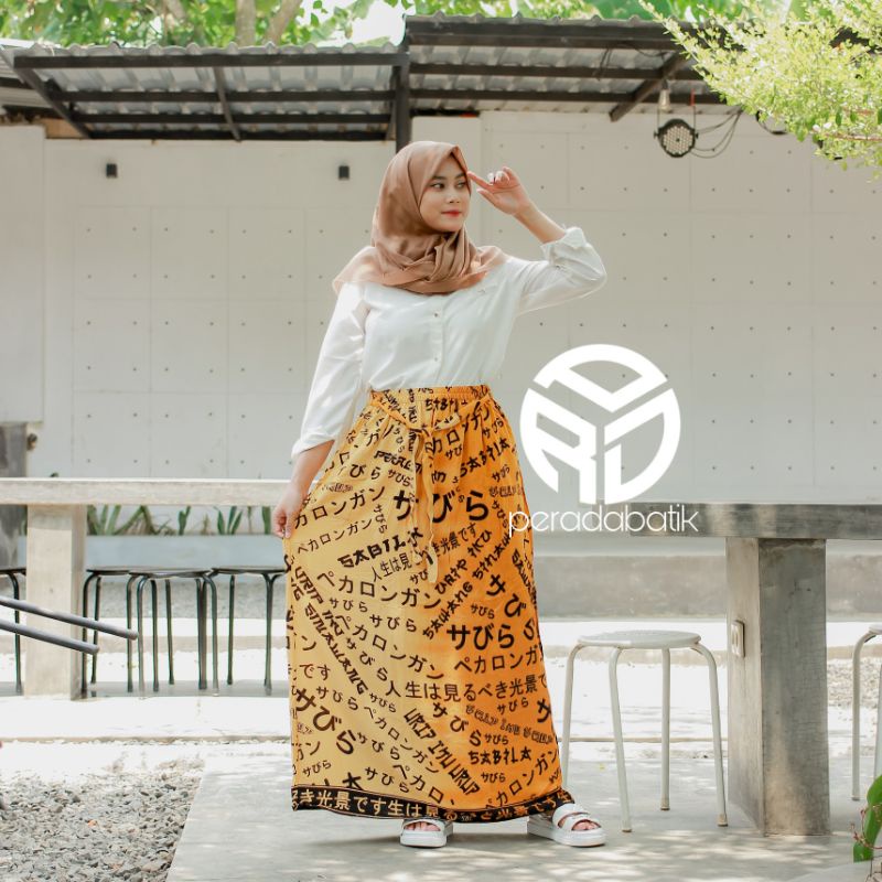 ROK SANTRI | ROK PAYUNG | ROK BATIK GOYOR | ROK PLISKET | ROK BATIK GOYOR | SARUNG GOYOR ROK PELANGI-ROK KUNING