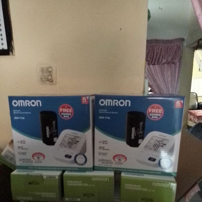 Tensimeter Omron Hem 7156 AT ( include adaptor)