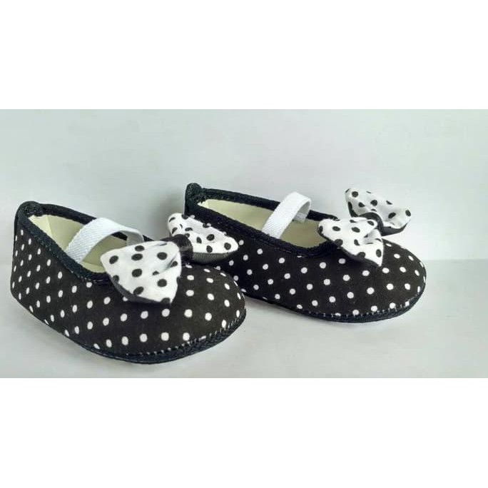 Diskon Sepatu Bayi Prewalker Perempuan Polkadot Hitam Pita Putih Terbaru