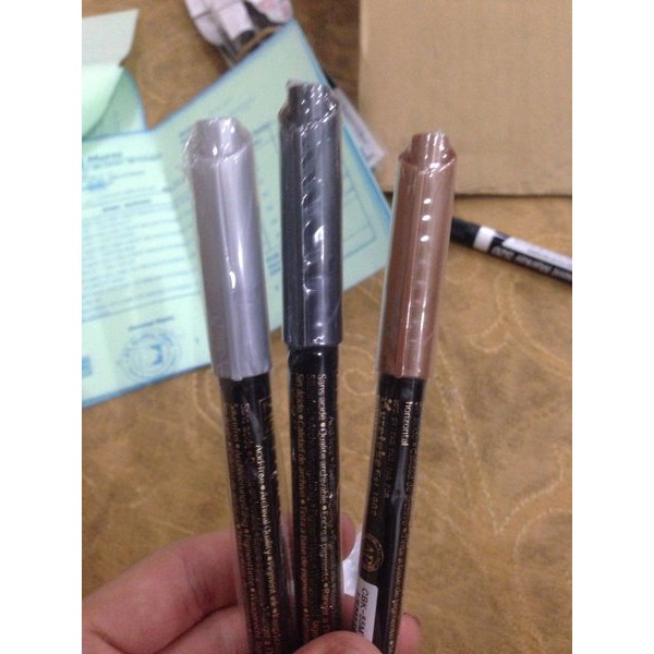 

Promo kuretake fudebi yori metalic Terbatas