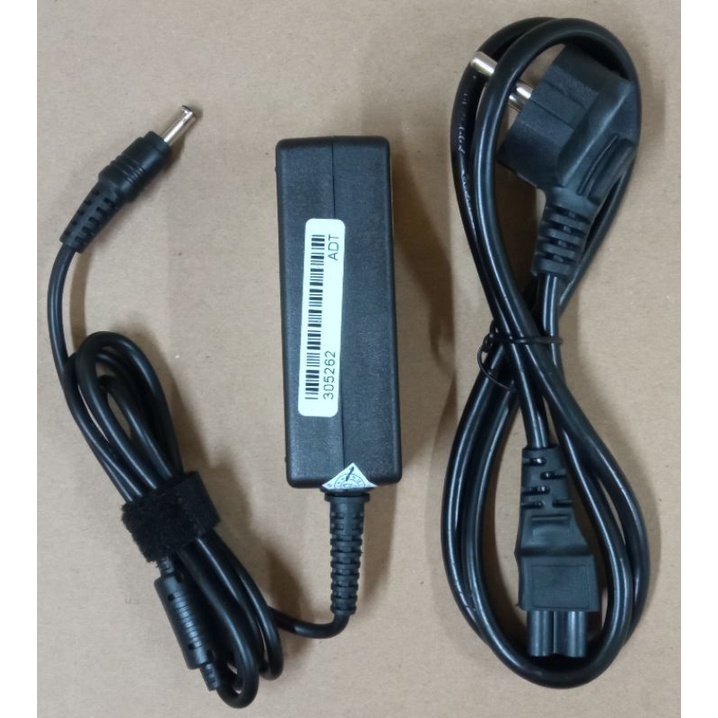 Adaptor Charger SAMSUNG 19V 2.1A DC 5.5*3.0 mm for LAPTOP SAMSUNG NC108 NC108P N100 N148 N128