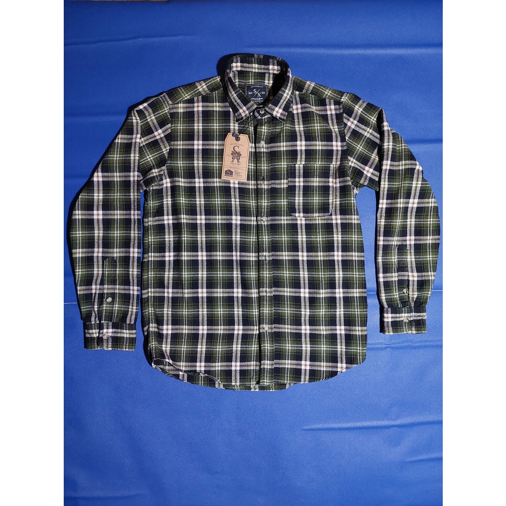 Sixpax Kemeja Flannel