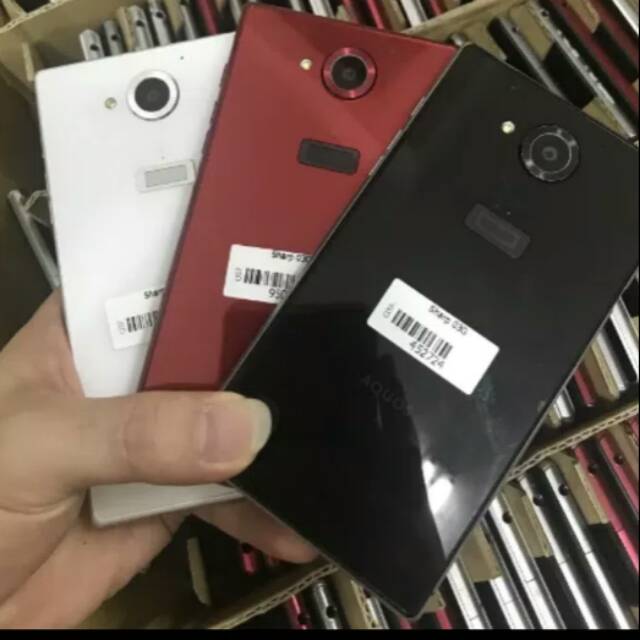 Sharp aquos sh-03G ram 3gb/32gb hp 4g murah