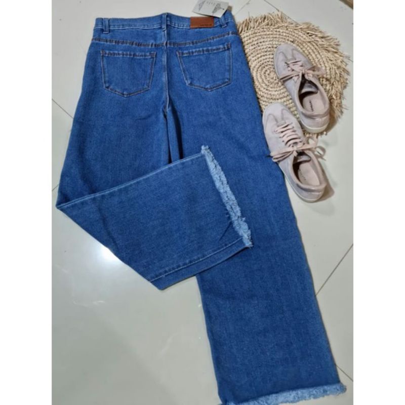 RECOMMENDED KULOT JEANS RAWIS // CELANA KULOT JEANS RAWIS // BOYFRIEND JEANS KULOT RAWIS //