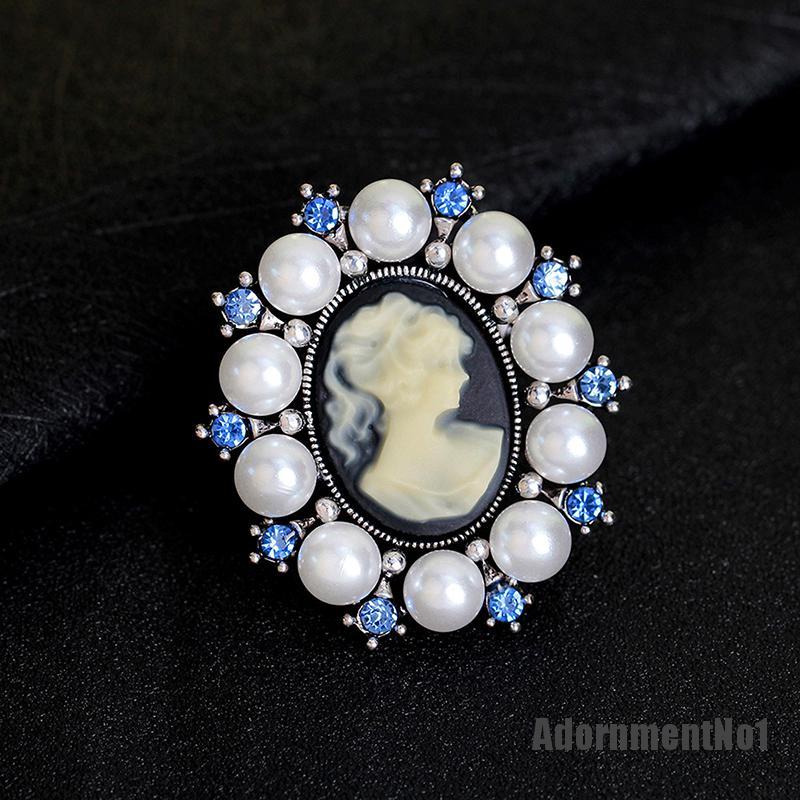 (Adornmentno1) 1pc Bros / Pin Gaya Victoria Motif Cameo Aksen Kristal Untuk Aksesoris Wanita / Pesta Pernikahan