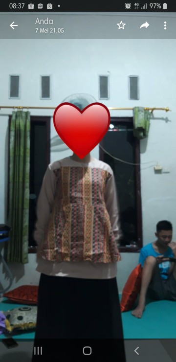 Atasan Batik Wanita Laurensia Potong Tengah 8831