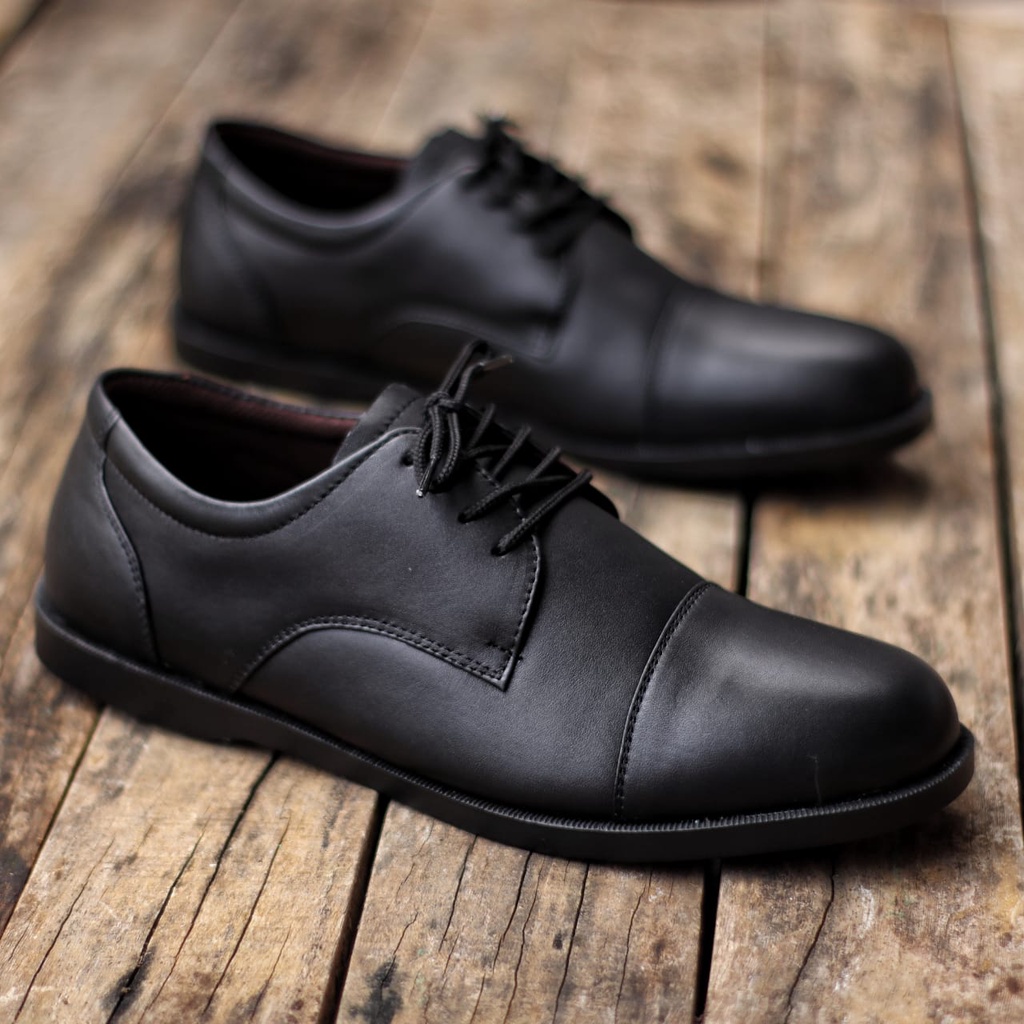 Sepatu Formal Kulit Pria Original OXFORD Sepatu Tali Cowok Terbaru Sepatu Kerja Murah Asli Garut