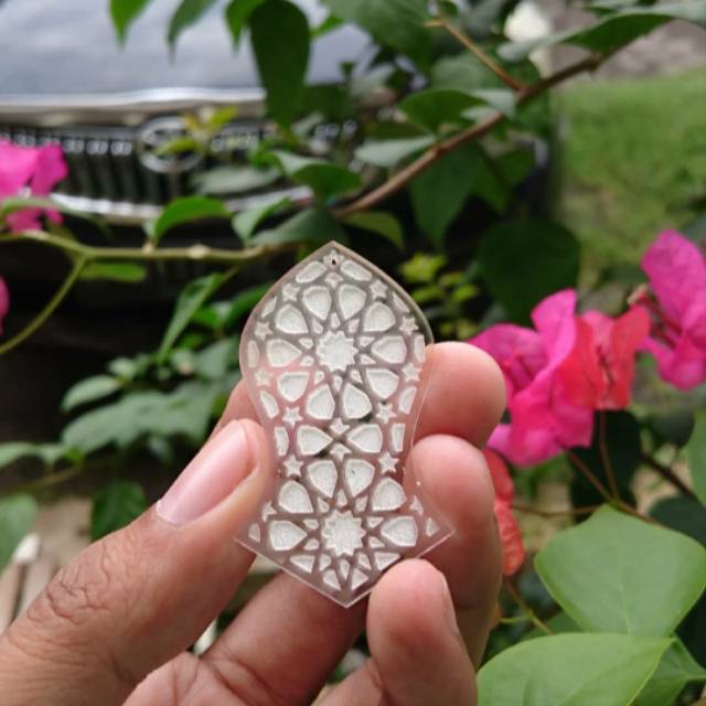 Terompah Nabi Akrilik Geometri  [ Gantungan Kunci ]