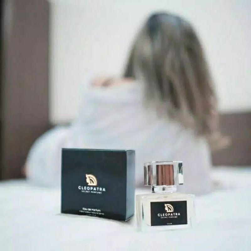 Parfum Cleopatra secret Membuat hubungan romantis