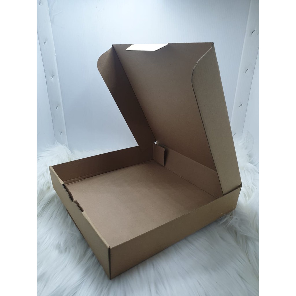 

PRINTOUT Kardus Box ukuran 22x16x4 cm Die Cut untuk kotak Aksesoris dll/Bisa Custom Free Desain
