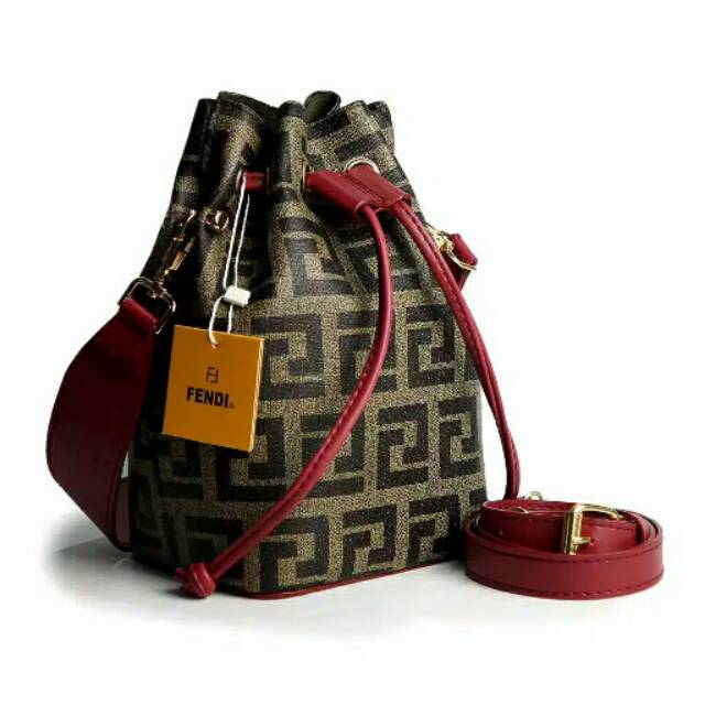 Tas fendi serut