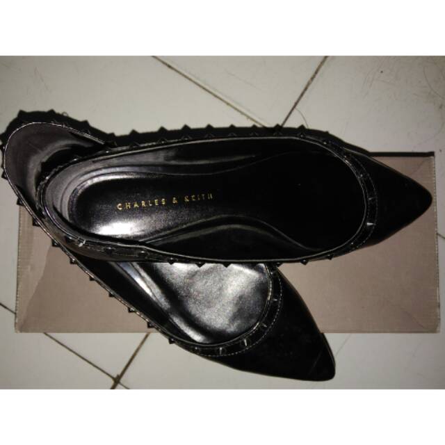 CHARLES AND KEITH ORIGINAL